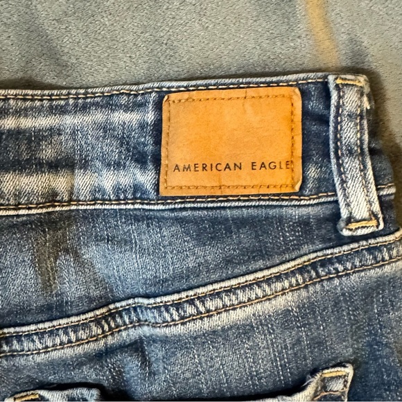 American Eagle Outfitters Blue Distressed Jean Shorts
#1068 - Picture 7 of 8